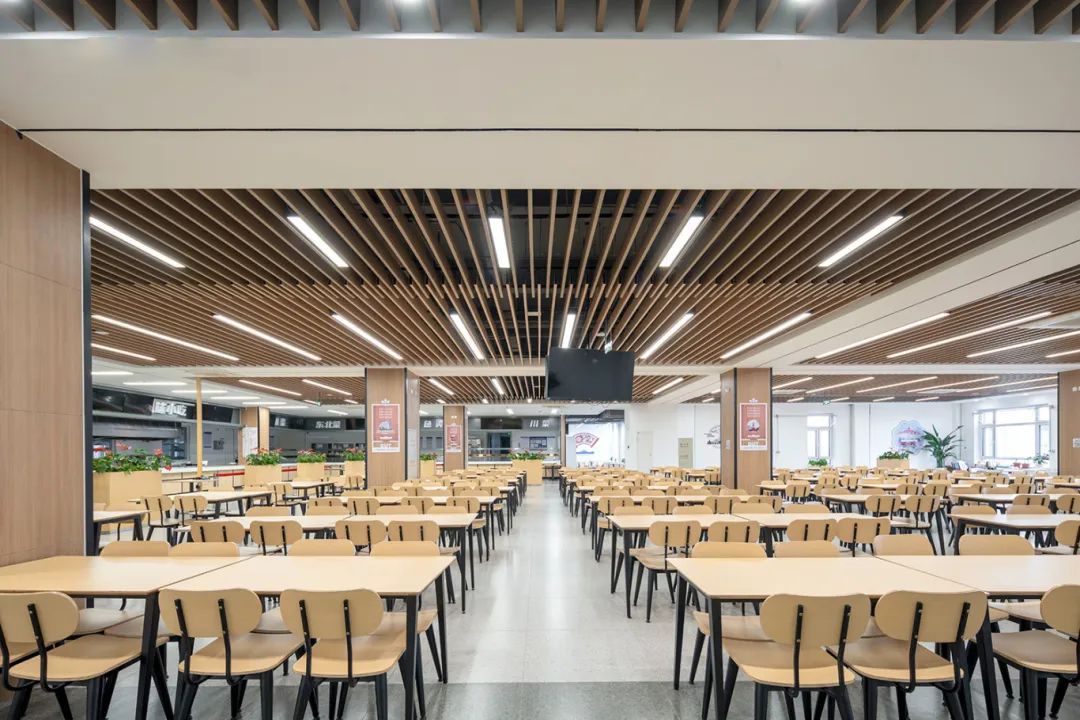 大連理工大學(xué)