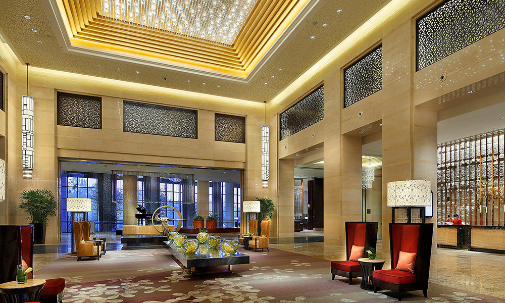 成都保利公園冠假日酒店