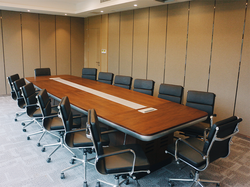 會(huì )議室家具